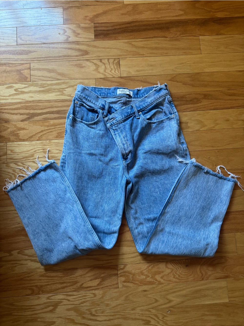 Abercrombie & Fitch 90s Straight Jeans - Ultra High Rise - Picture 6 of 7